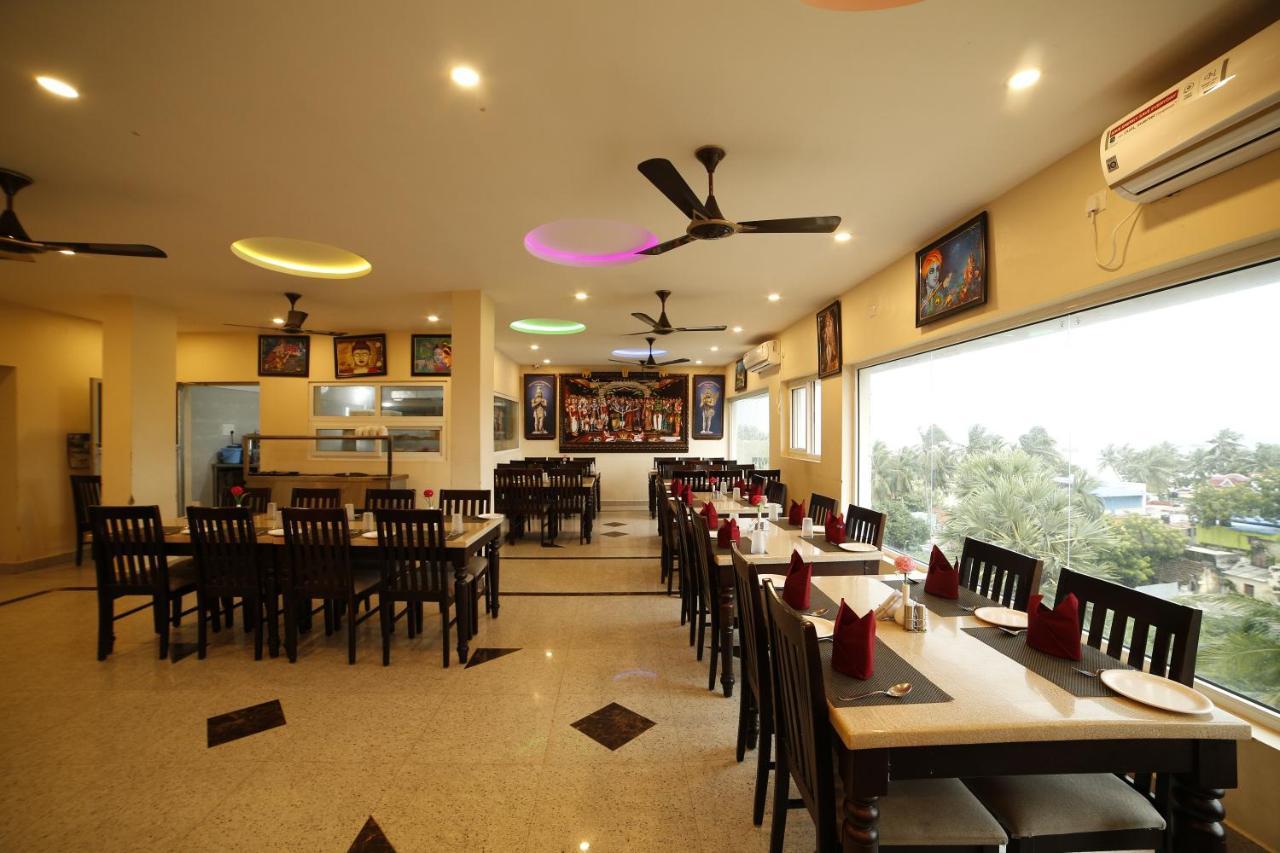 拉贾温德拉酒店 Rāmeswaram 外观 照片